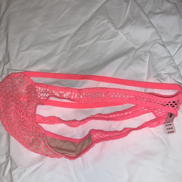 Cute Soft Thong for Valentines from Victorias Secret - Picture 4 of 5